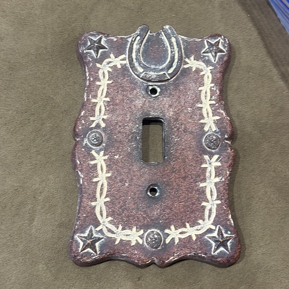 1 - single, 1-double light switch covers - Picture 2 of 5